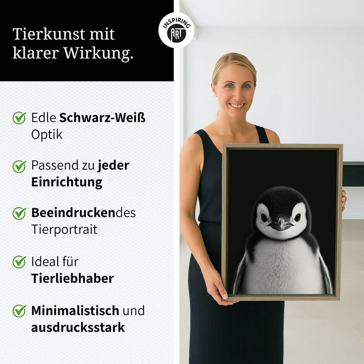 Leinwandbild: Tierporträt Pinguin "Icy" in Schwarz-Weiß