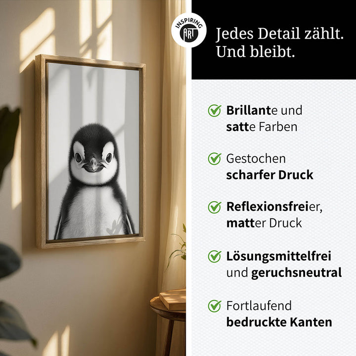 Leinwandbild: Tierporträt Pinguin "Flake" in Schwarz-Weiß