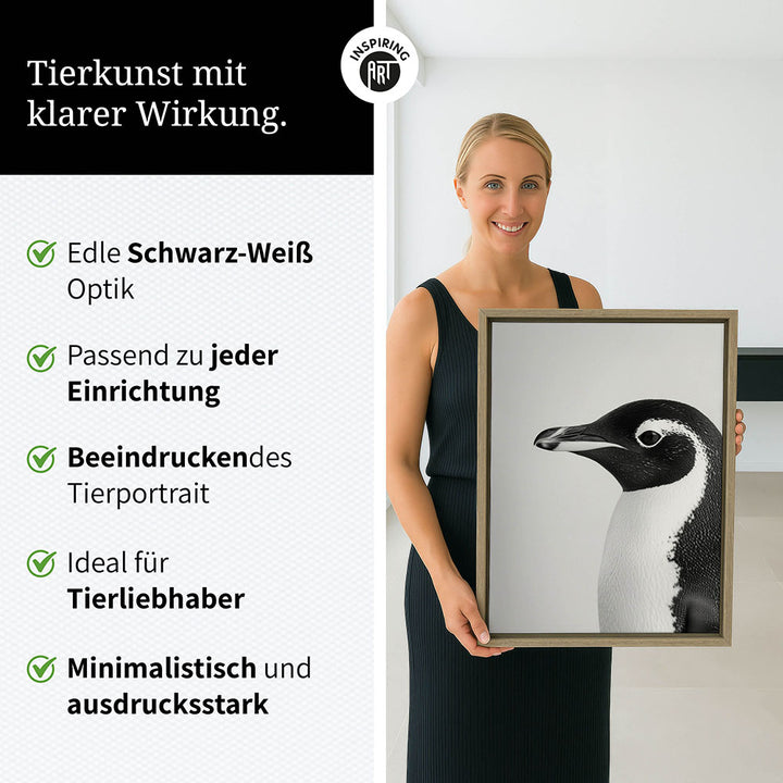 Leinwandbild: Tierporträt Pinguin "Marble" in Schwarz-Weiß