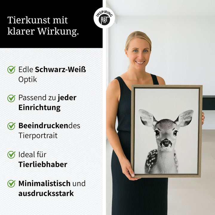 Leinwandbild: Tierporträt Reh "Hazel" in Schwarz-Weiß