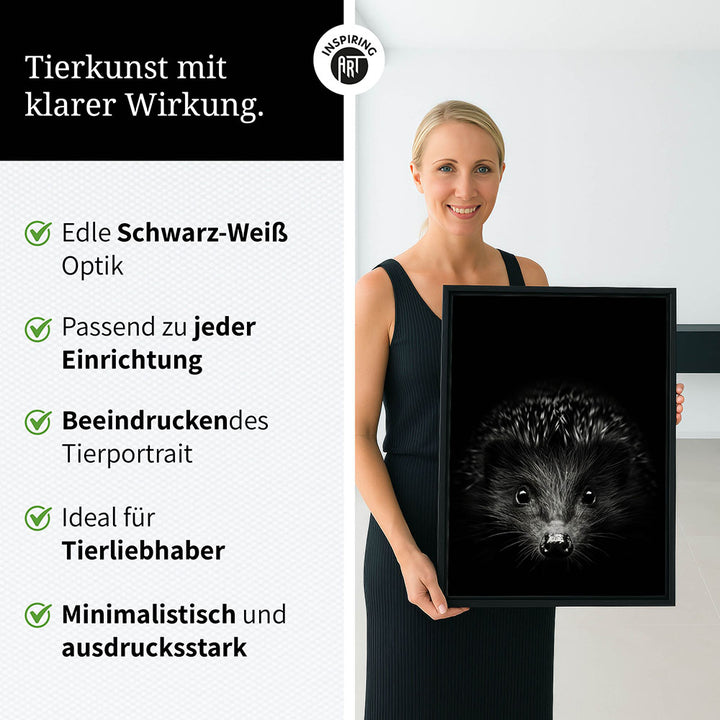Leinwandbild: Tierporträt Igel "Stitch" in Schwarz-Weiß