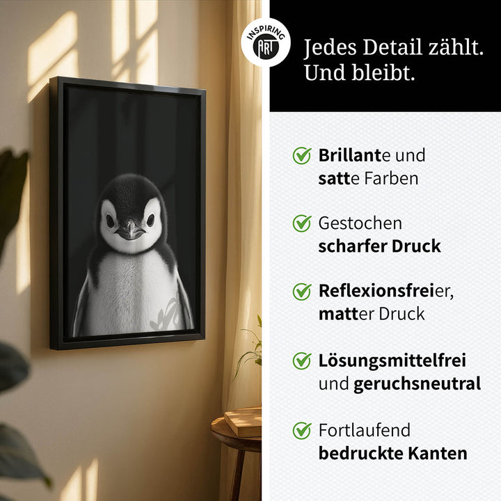 Leinwandbild: Tierporträt Pinguin "Icy" in Schwarz-Weiß