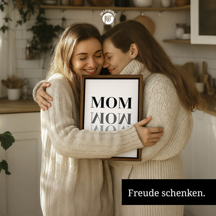 "Mom-Wow" - Leinwandbild in Weiß-Schwarz