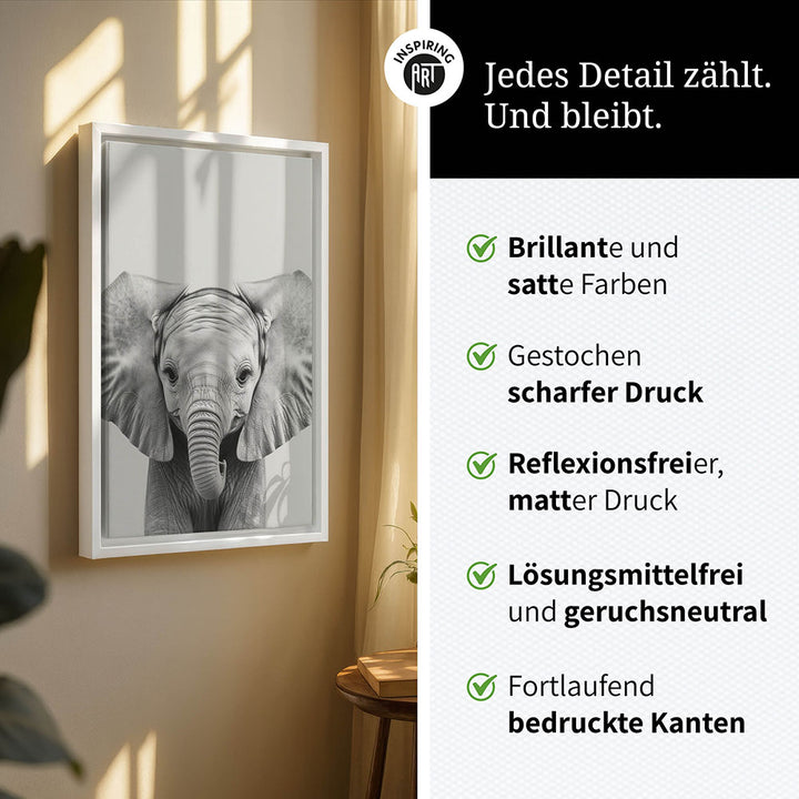 Leinwandbild: Tierporträt Elefant "Kaya" in Schwarz-Weiß