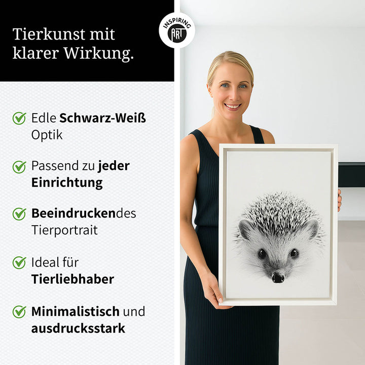 Leinwandbild: Tierporträt Igel "Pico" in Schwarz-Weiß