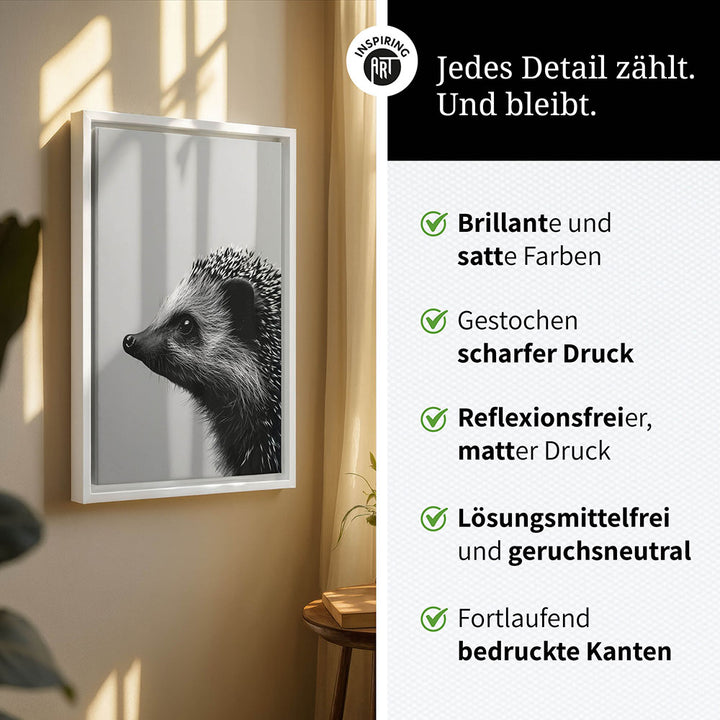 Leinwandbild: Tierporträt Igel "Fips" in Schwarz-Weiß