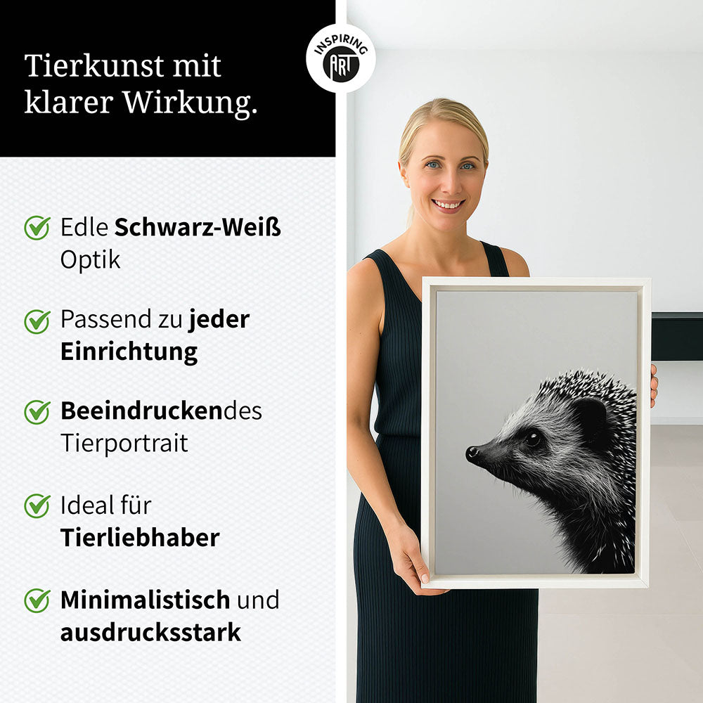 Leinwandbild: Tierporträt Igel "Fips" in Schwarz-Weiß