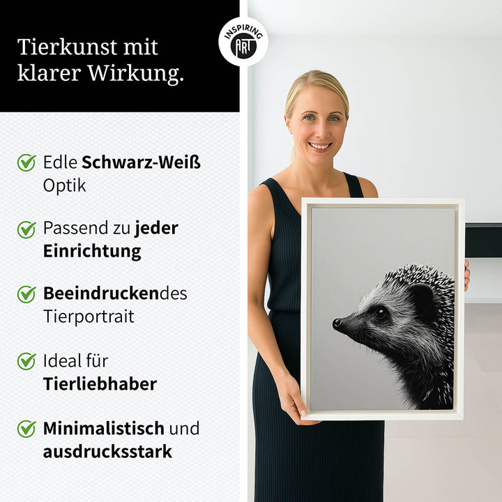Leinwandbild: Tierporträt Igel "Fips" in Schwarz-Weiß