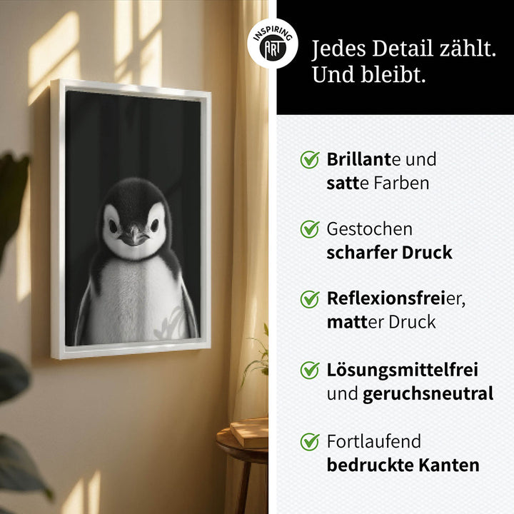 Leinwandbild: Tierporträt Pinguin "Flake" in Schwarz-Weiß