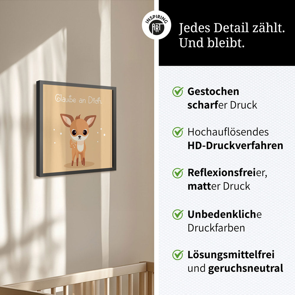 Rudi, das Sternenreh – Baby-Kinder-Wandbild MIXPIX – Tiermotiv Reh im Cartoon Design