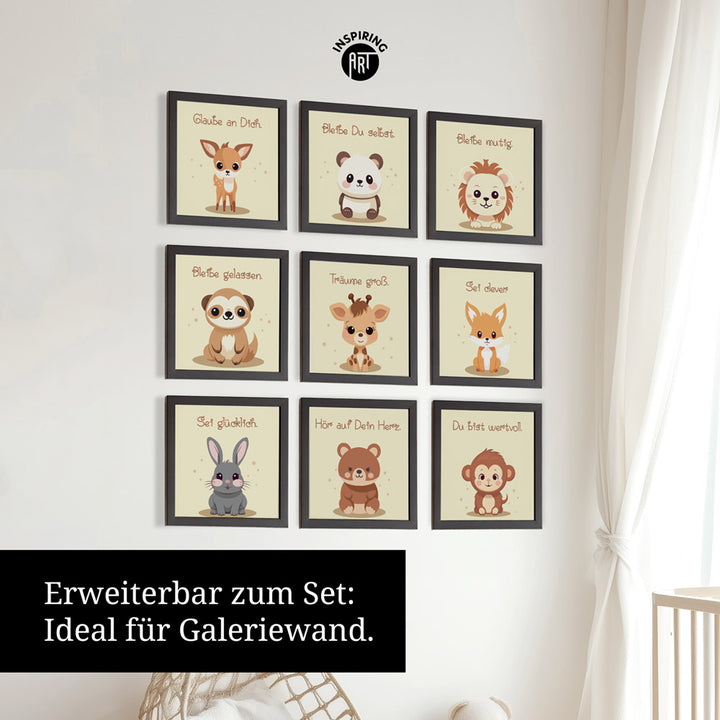 Fabian, der flauschige Faulpelz – Baby-Kinder-Wandbild MIXPIX – Tiermotiv Faultier im Cartoon-Design
