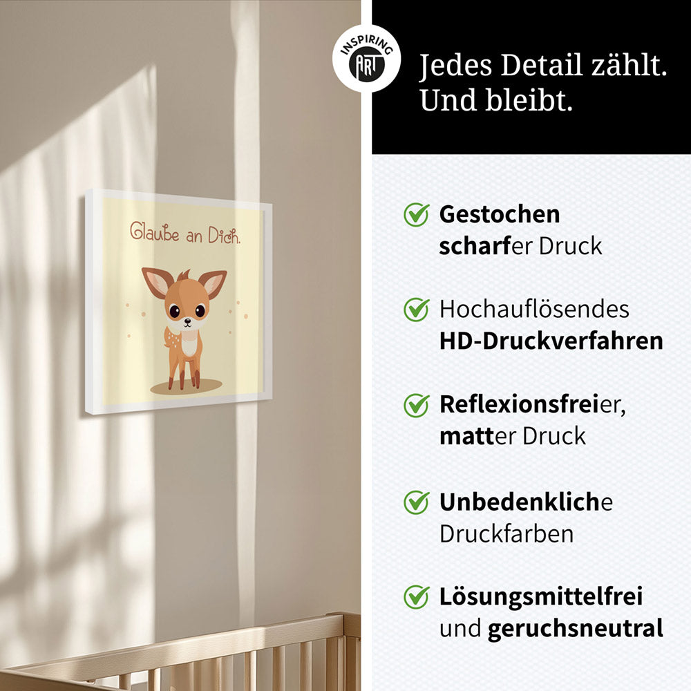 Rudi, das Sternenreh – Baby-Kinder-Wandbild MIXPIX – Tiermotiv Reh im Cartoon Design