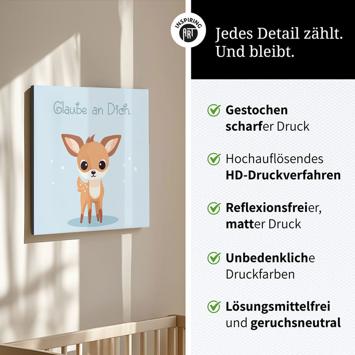 Rudi, das Sternenreh – Baby-Kinder-Wandbild MIXPIX – Tiermotiv Reh im Cartoon Design