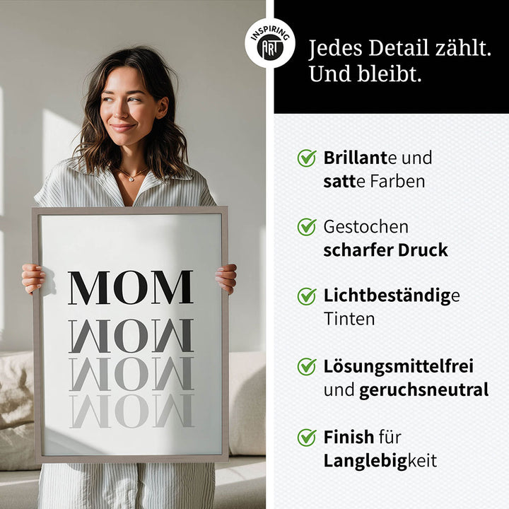 "Mom-Wow" - Poster in Weiß-Schwarz