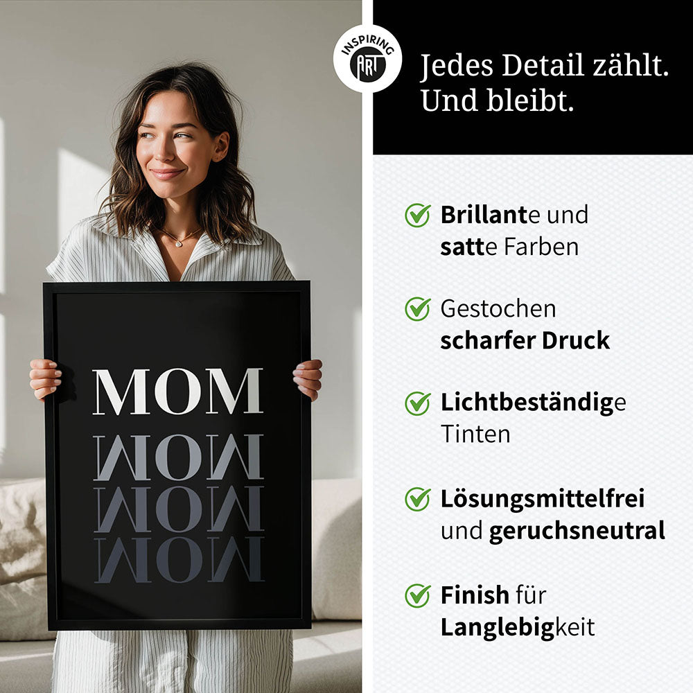 "Mom-Wow" - Poster in Schwarz-Weiß