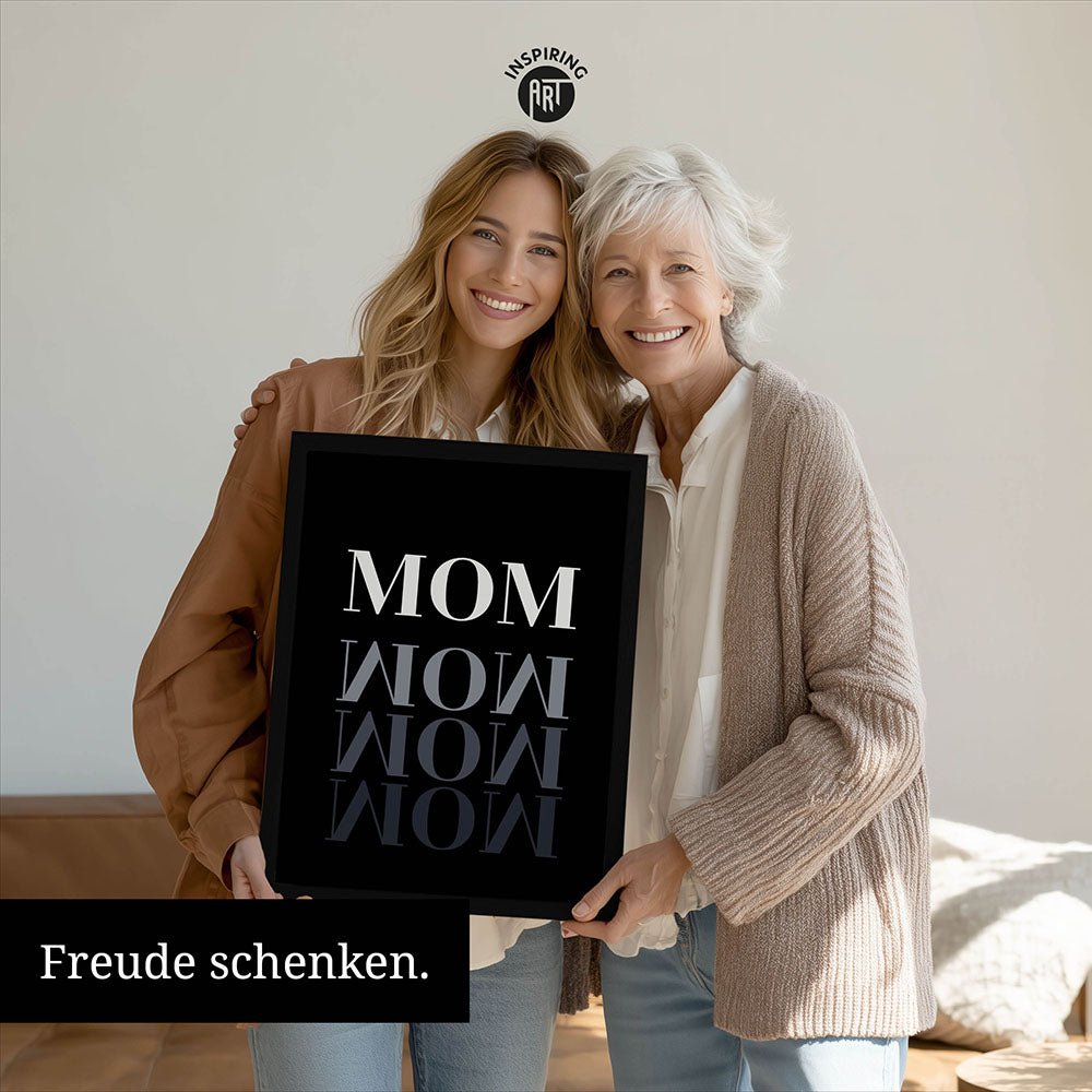 "Mom-Wow" - Poster in Schwarz-Weiß