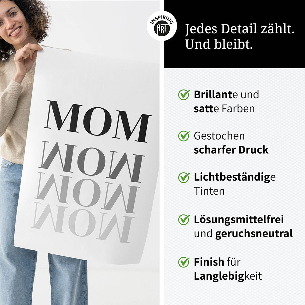 "Mom-Wow" - Poster in Weiß-Schwarz