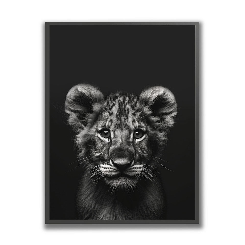 Poster Tierposter mit Rahmen Löwenbaby Schwarz Weiß