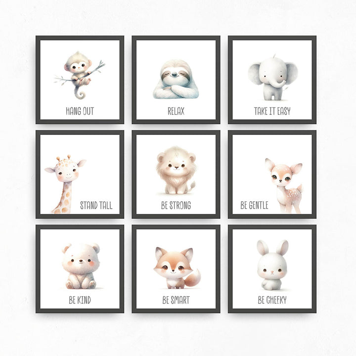 Gina, die Gipfelstürmerin – Baby-Kinder-Wandbild MIXPIX – Tiermotiv Giraffe