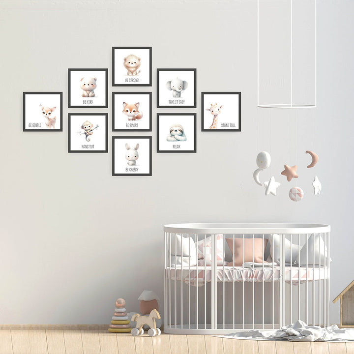 Gina, die Gipfelstürmerin – Baby-Kinder-Wandbild MIXPIX – Tiermotiv Giraffe