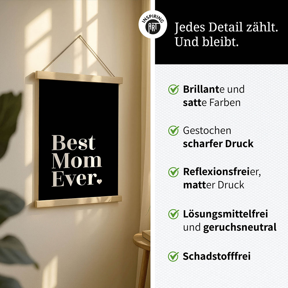 "Best mom ever" Typografie - Stoffbild mit Holzleisten in Schwarz-Weiß