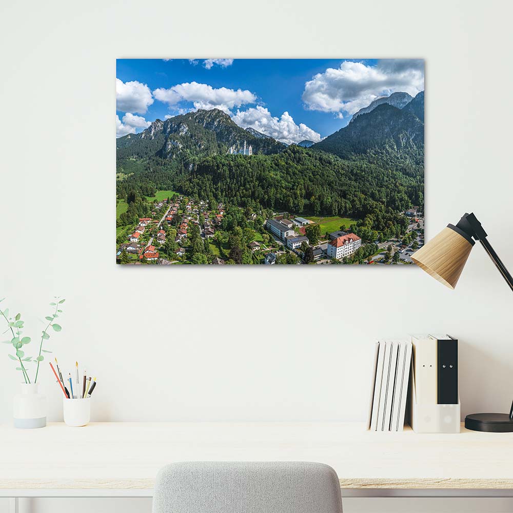 Wandbild Panorama Schloss Neuschwanstein in den Bayerischen Alpen mit Hohenschwangau