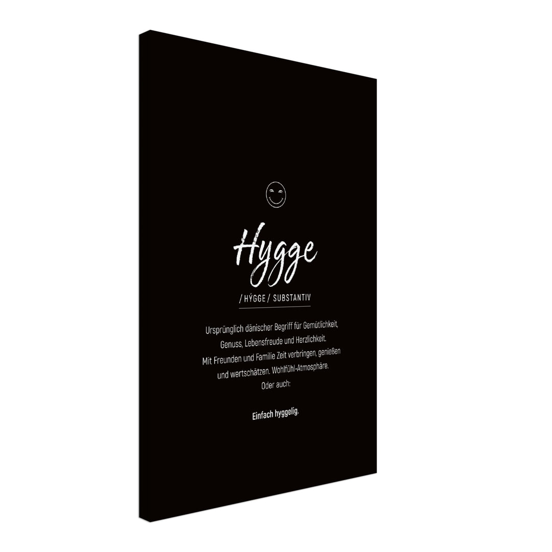 Hygge - Wortdefinition-Wandbild - Leinwand Schwarzgrau Neutral im Hochformat - Typografie Worte Sprache Leben Alltag