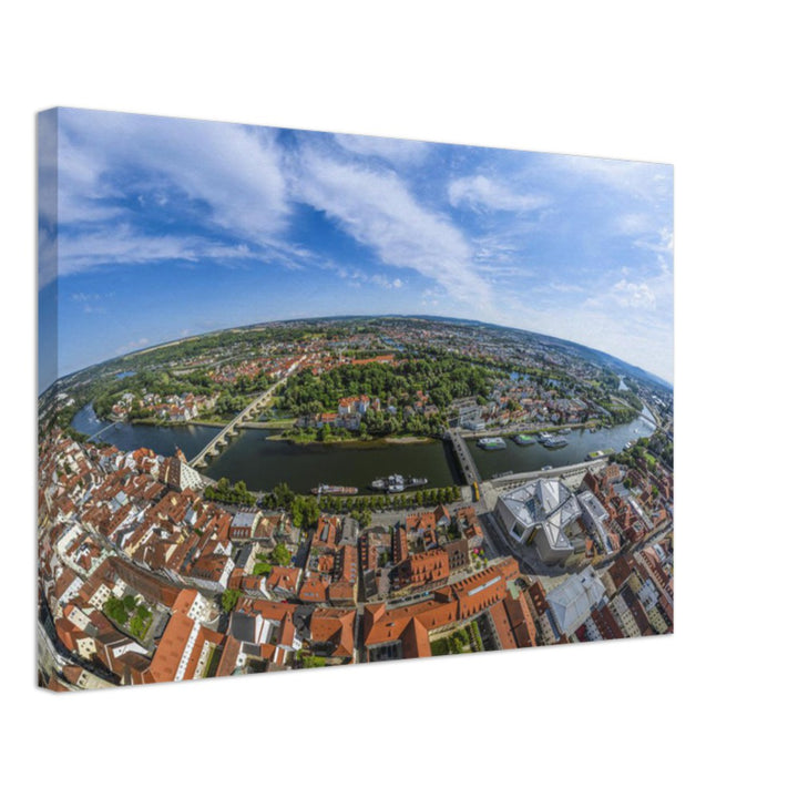 Regensburg mit Niedermünster, Donau, Steinerne Brücke, Eiserne Brücke und Haus der Bayerischen Geschichte – Leinwand Panorama – Regensburg